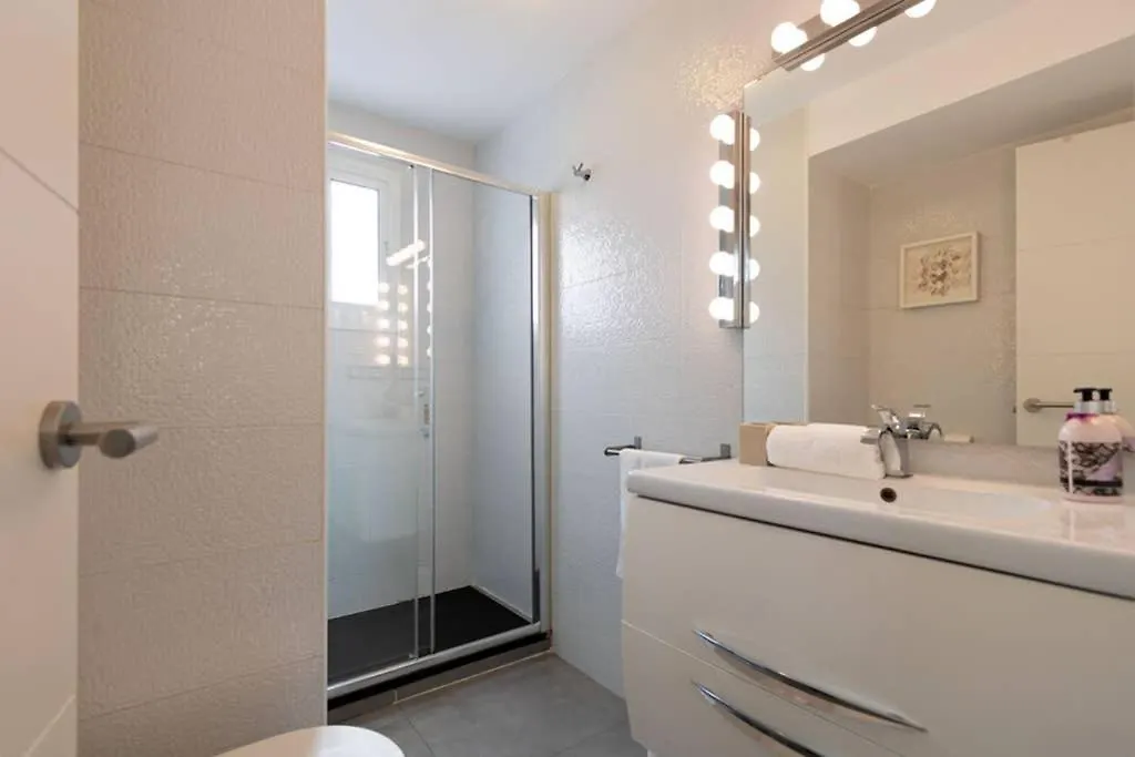 Triana Maestro Deluxe By Valcambre Apartment Seville Spain