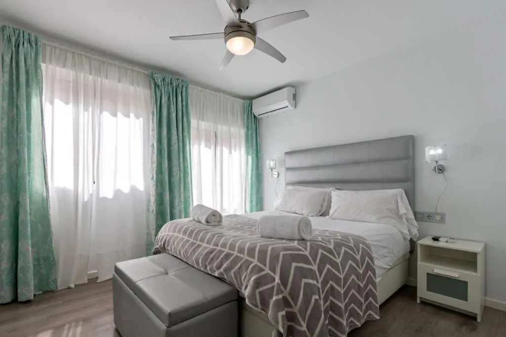 Triana Maestro Deluxe By Valcambre Apartment Seville 0*,  Spain